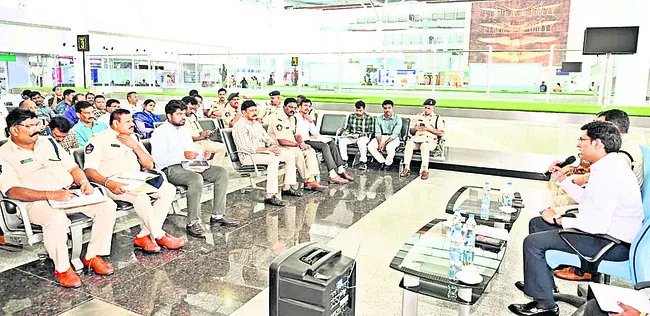 రాష్ట్రపతి పర్యటనపై సమీక్ష