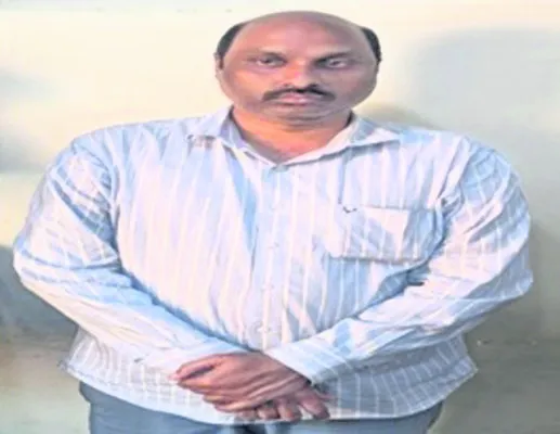 సైబర్‌ నేరగాళ్లకు సహకరిస్తున్న వ్యక్తి అరెస్ట్‌