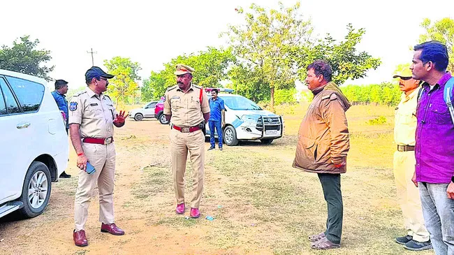 ఓటు హక్కు వినియోగించుకోవాలి