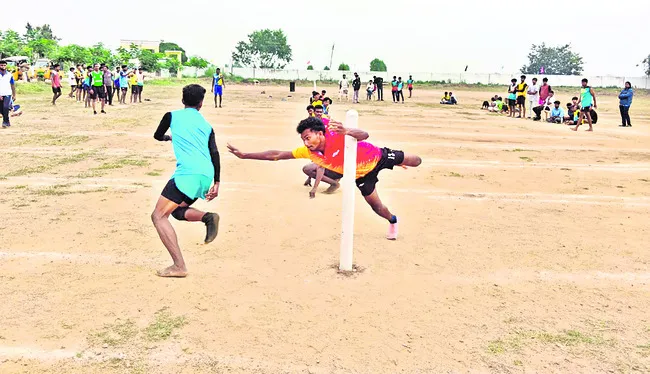 జిల్లా స్థాయి ఖోఖో జట్ల ఎంపిక 