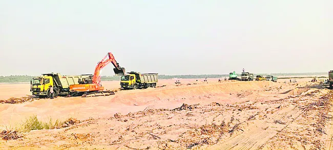 ఓపెన్‌గా దోపిడీ!