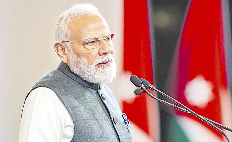 ఐదేళ్లలో 5 బిలియన్‌ డాలర్లు