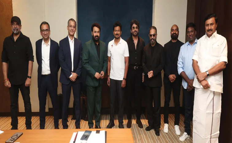 వెండి వెలుగులకై దక్షిణాది పోటాపోటీ!