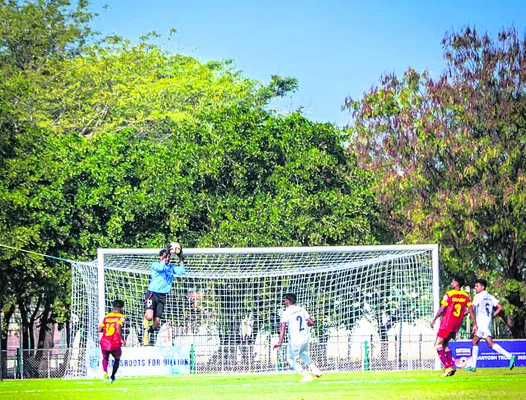 తమిళనాడు, పుదుచ్చేరి శుభారంభం 