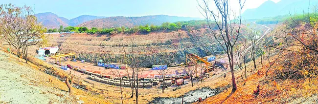 ప్రాజెక్టు నిర్మాణం ఇలా... 
