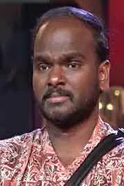 Bigg Boss 9 Telugu: Emmanuel gets Emotional Over his BB Journey6