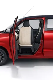 Maruti Suzuki ushers in inclusive mobility with WagonR Swivel seat