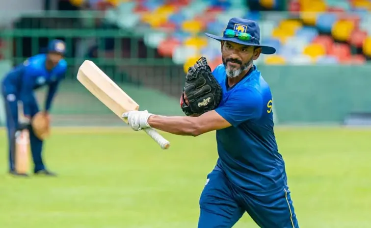 శ్రీలంక ఫీల్డింగ్ కోచ్‌గా శ్రీధ‌ర్‌