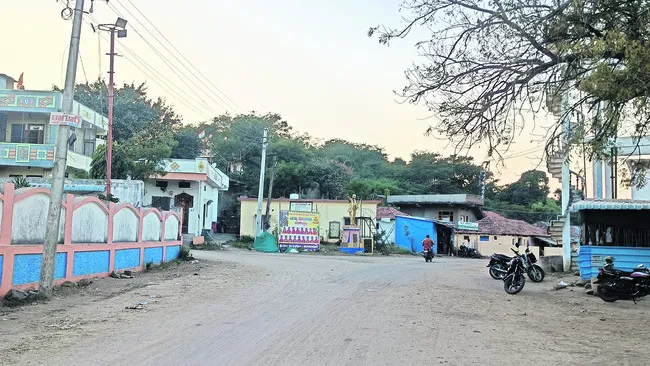 వార్డు మెంబర్ల గెలుపు.. సర్పంచ్‌ అభ్యర్థుల ఓటమి 