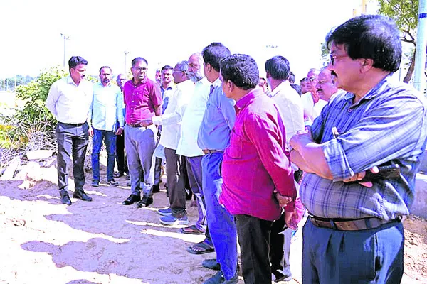 జాతర పనులు పూర్తిచేయాలి