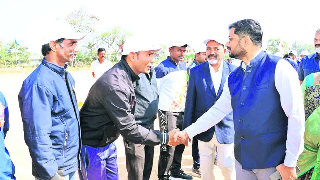 క్రీడలతో శారీరక దృఢత్వం పెంపు