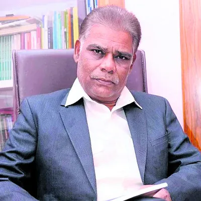       ప్రభుత్వాల అంకెల గారడీ 
