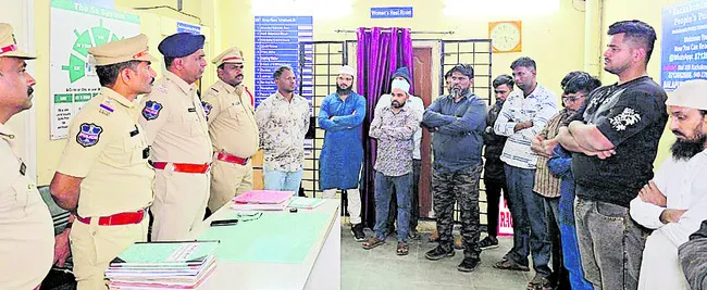 శాంతిభద్రతలకు విఘాతం కలిగించొద్దు