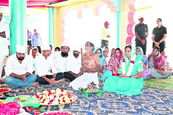 స్పీకర్‌ చర్య అనైతికం