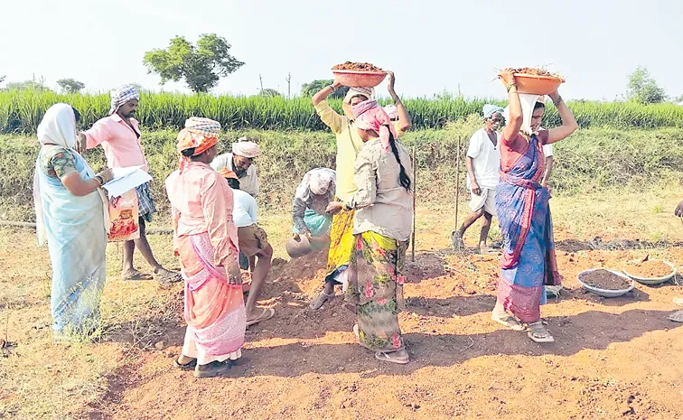 పని హక్కును కాలరాసిన బిల్లు
