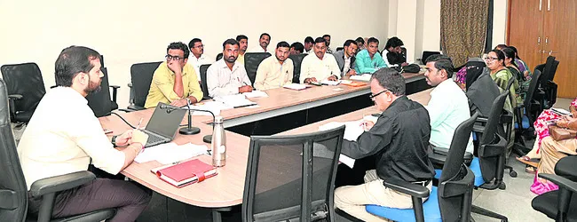 కెరీర్‌ గైడెన్స్‌పై అవగాహన తరగతులు