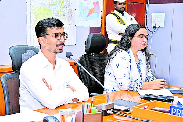 దిత్వా తుపానుపై అప్రమత్తత అవసరం 