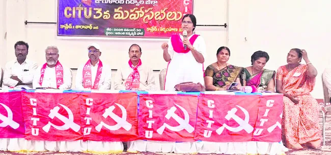 ఐక్య పోరాటాలతోనే సమస్యల పరిష్కారం 