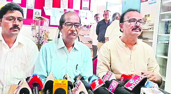 ప్రమాదకర చర్యలకు పాల్పడినందుకే దండన 