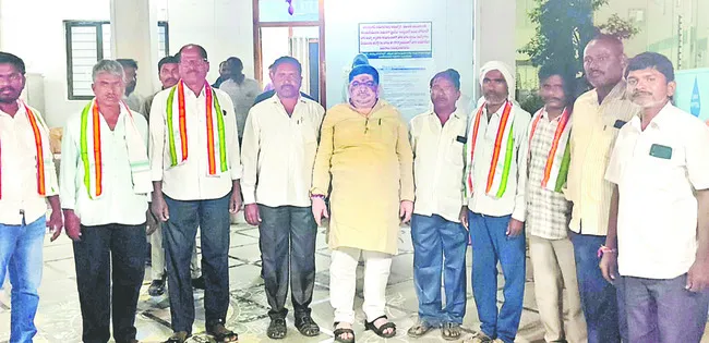 కాంగ్రెస్‌లో చేరికలు 