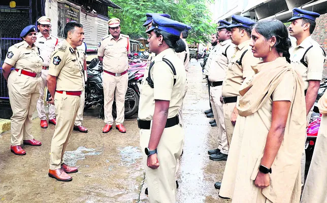 నేరస్తులపై ఉక్కుపాదం : ఐజీ 