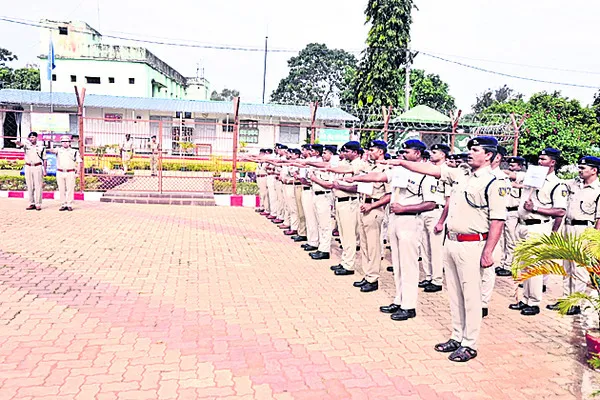 సీఆర్‌పీఎఫ్‌ జవాన్ల స్వచ్ఛ ప్రతిజ్ఞ 