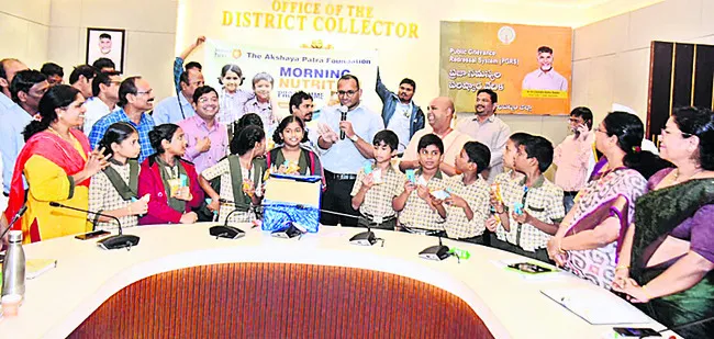 విద్యార్థుల కోసం ‘మార్నింగ్‌ న్యూట్రిషన్‌’ 