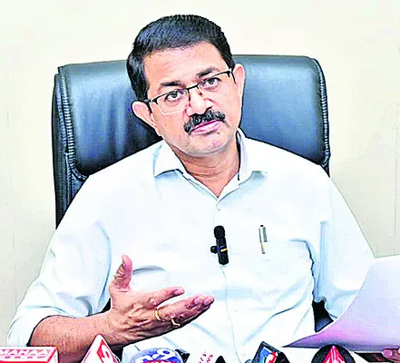 పండగ వాతావరణంలో    పీటీఎం నిర్వహణ 