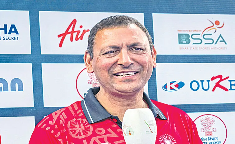 Indian womens hockey team coach Harendra Singh resigns