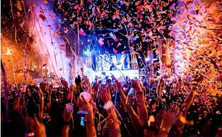 Awakening music lovers Variety events In This Year Ending