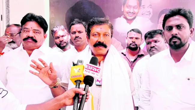 పార్థసారథి.. ఆదోనిలో అభివృద్ధి ఎక్కడా?