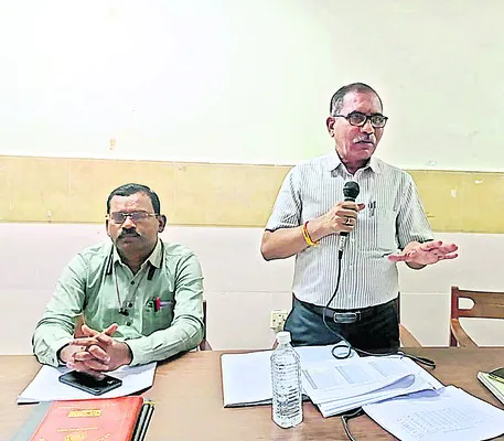 విధుల్లో నిరంతరం అప్రమత్తంగా ఉండాలి 