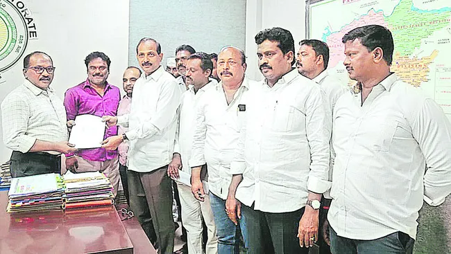 మెప్మాలో రూ.20 కోట్ల కుంభకోణం 