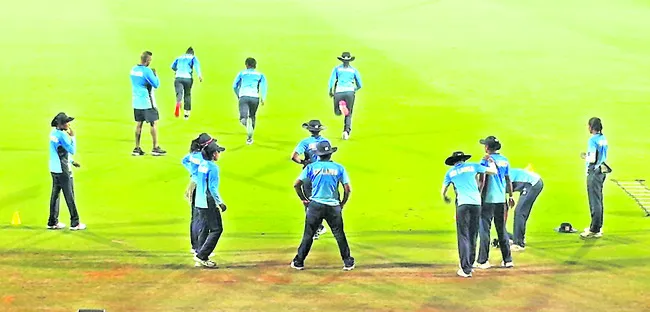 ప్రాక్టీస్‌ షురూ.. 