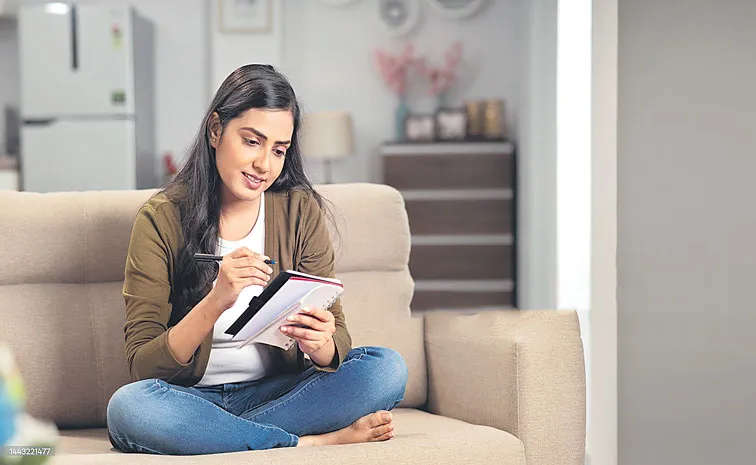 ఈ సంవత్సరాన్ని కాగితంపై పెట్టండి...