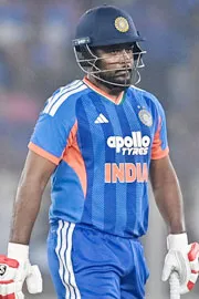 Why is He not there: Ravi Shastri Explosive Samson vs Gill comment on air