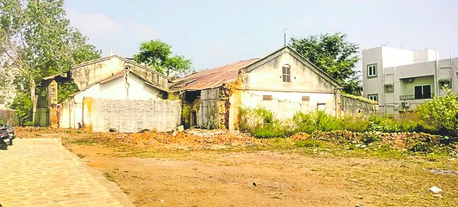 గ‘లీజు’దందా!