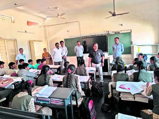 పకడ్బందీగా వంద రోజుల ప్రణాళిక అమలు 