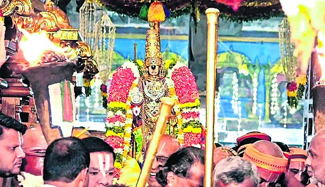 శ్రీరంగంలో ఉత్సవాలకు శ్రీకారం 