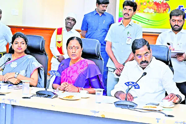 ఐనవోలు జాతరకు ఏర్పాట్లు చేయాలి