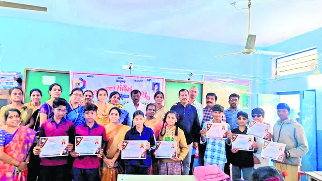 గణిత ప్రతిభా పరీక్ష విజయవంతం 