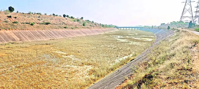 అధ్వానంగా ‘కాళేశ్వరం’ గ్రావిటీ కెనాల్‌