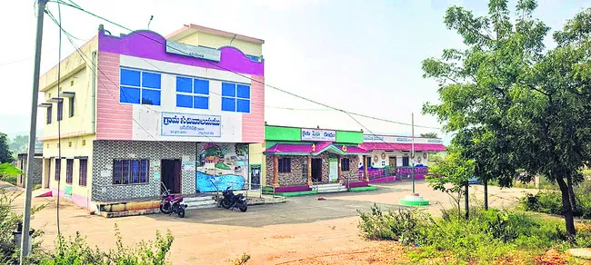 రూ.10 కోట్లతో పల్లె రూపు రేఖలు మారాయి 