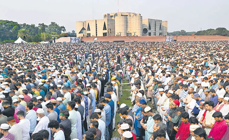 పార్లమెంట్‌ ముట్టడికి యత్నం 