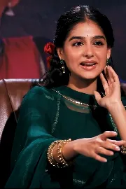 Champion Movie Actress Anaswara Rajan Comments About Allu Arjun3