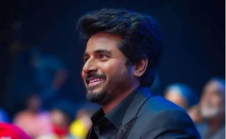 Kollywood Star Sivakarthikeyan car accident in chennai