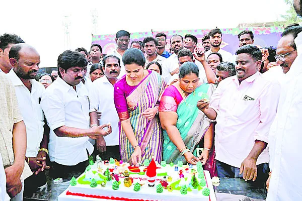 క్రీస్తు జననం లోకానికి శుభకరం 