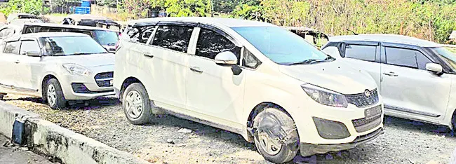 కొలిక్కి రాని నకిలీ కార్ల వ్యవహారం