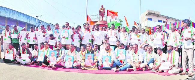 కేంద్రానివి కుట్ర పూరిత చర్యలు 