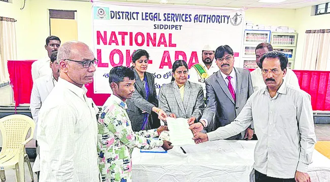 రాజీమార్గమే ఎంతో మేలు 